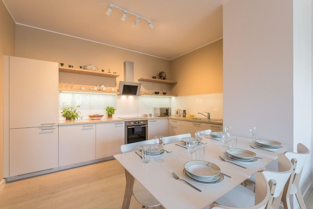 Casa Bonita Warsaw Appartement Buitenkant foto